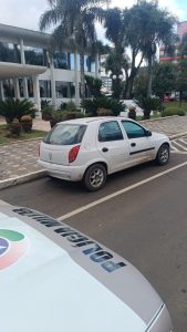 Homem esquece onde estacionou o carro e registra boletim por furto