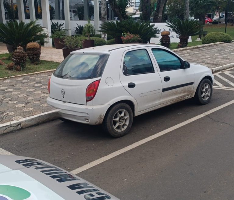 Homem esquece onde estacionou o carro e registra boletim por furto