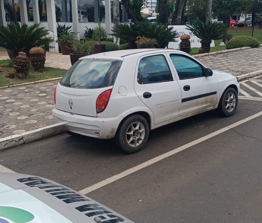 Homem esquece onde estacionou o carro e registra boletim por furto