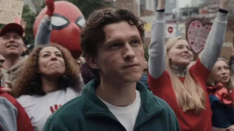 Tom Holland revela que cena final explica título de "Homem-Aranha: Um Novo Dia"