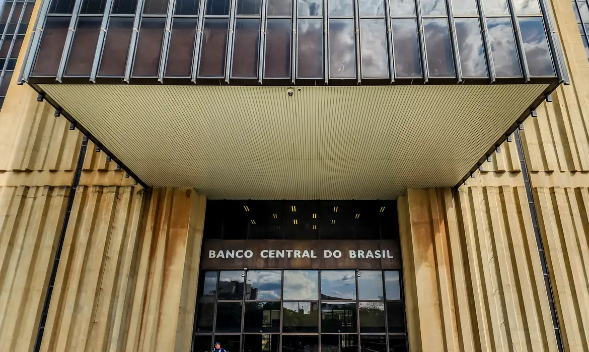 Mercado reduz pela sexta semana seguida projeção para inflação de 2026