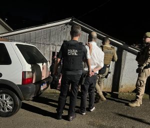 Polícia Civil prende três suspeitos de integrar facção e investiga tentativa de homicídio em Santa Cecília