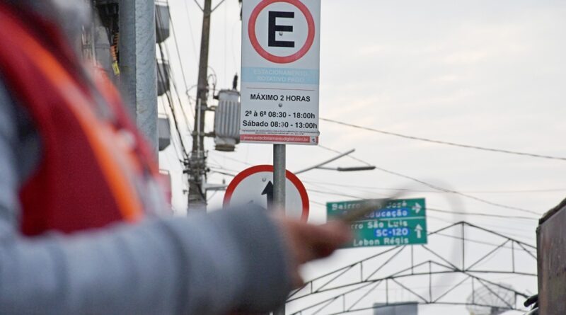 Estacionamento Rotativo Digital será encerrado em Curitibanos; usuários poderão pedir restituição de créditos
