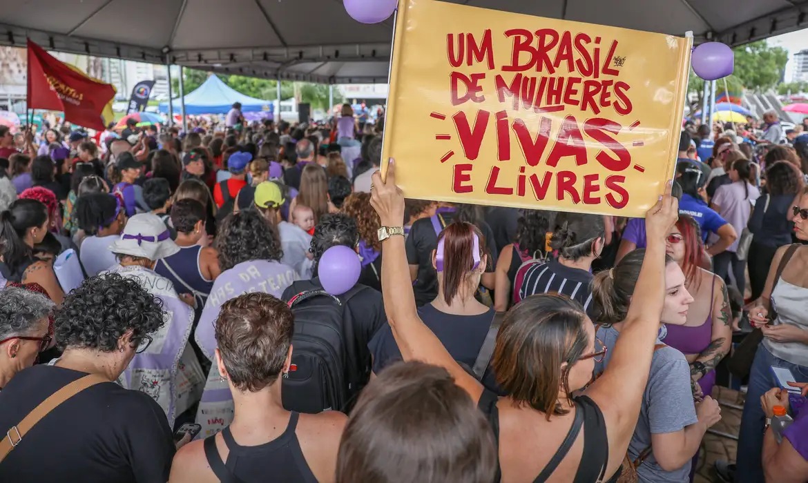 Violência política de gênero cresce e chega a 177 processos em 2026