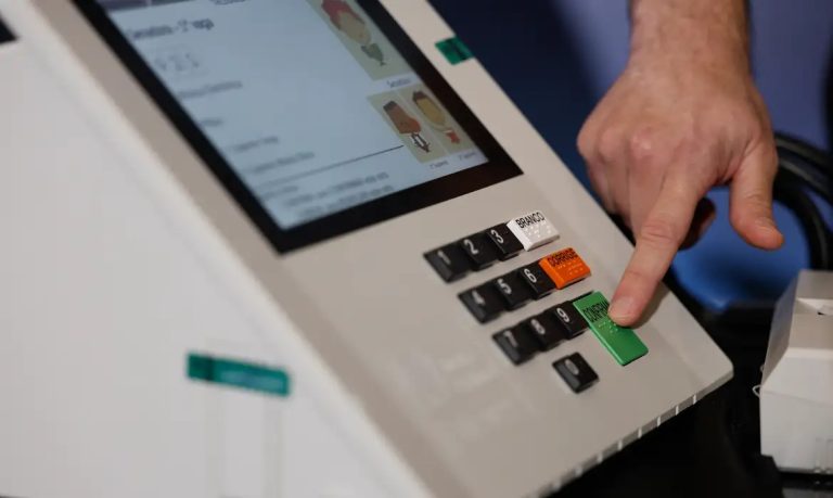 Eleitorado com deficiência cresce 42% e Justiça Eleitoral amplia acessibilidade nas eleições
