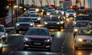 Emplacamentos de veículos batem recorde em setembro no Brasil
